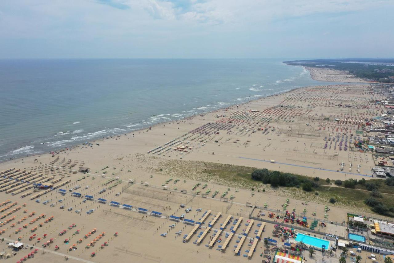 Le Terrazze Apartments Lido di Spina Exterior photo